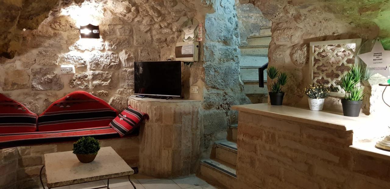 Citadel Youth Hostel Jeruzalem Buitenkant foto